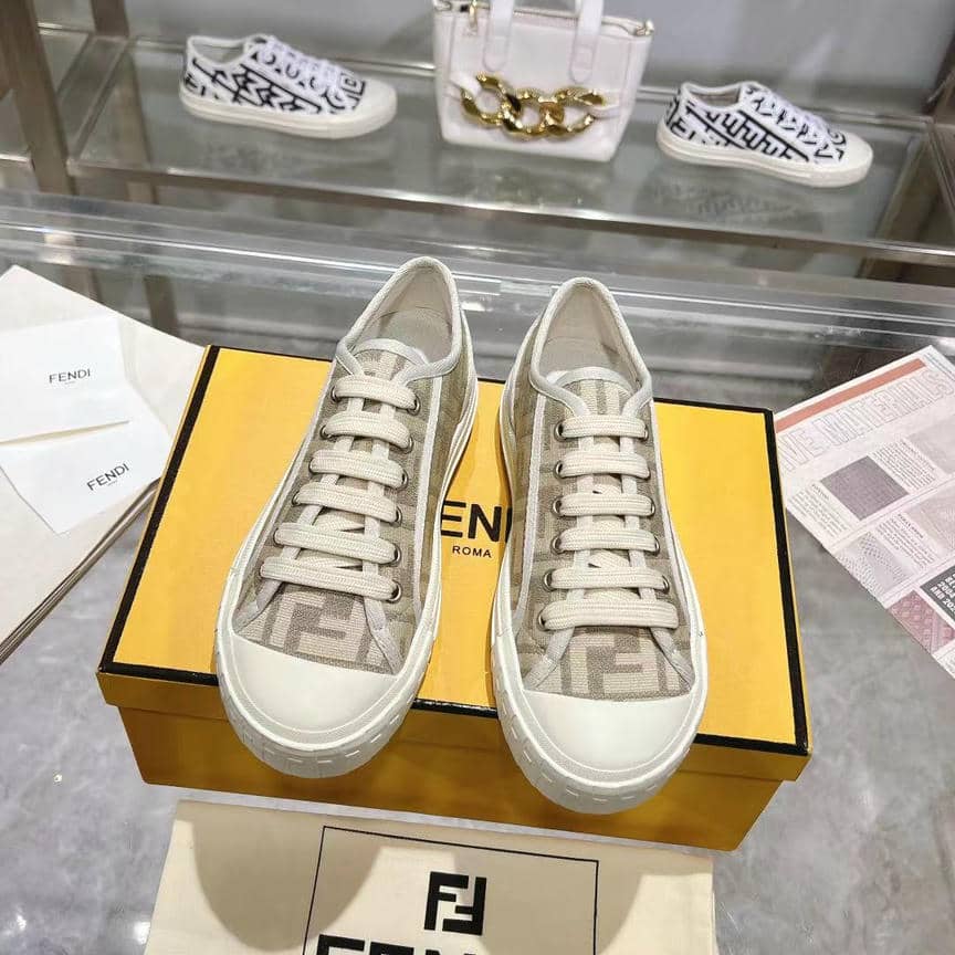 Fendi Sneaker-13
